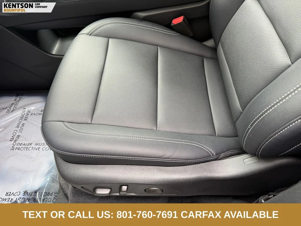 Used 2026 White Chevrolet LT image 24