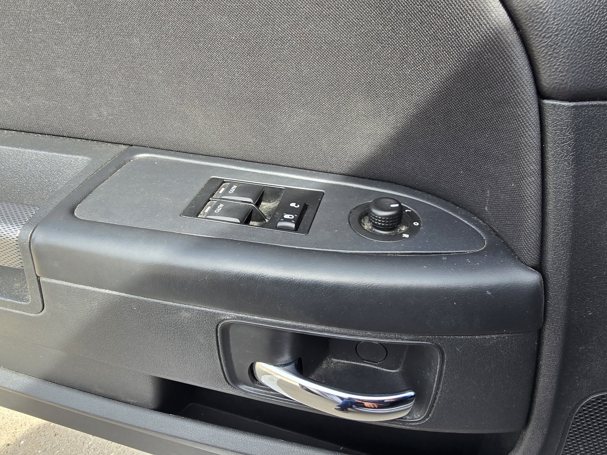 Used 2013 Gray Dodge R/T image 15