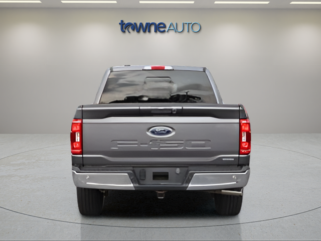 Used 2023 Gray Metallic Ford XLT image 4