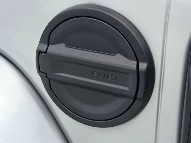 Used 2024 Silver Jeep Sahara 4xe image 33
