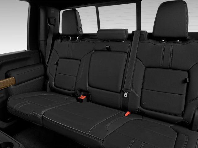 Used 2023 Black Chevrolet High Country image 11
