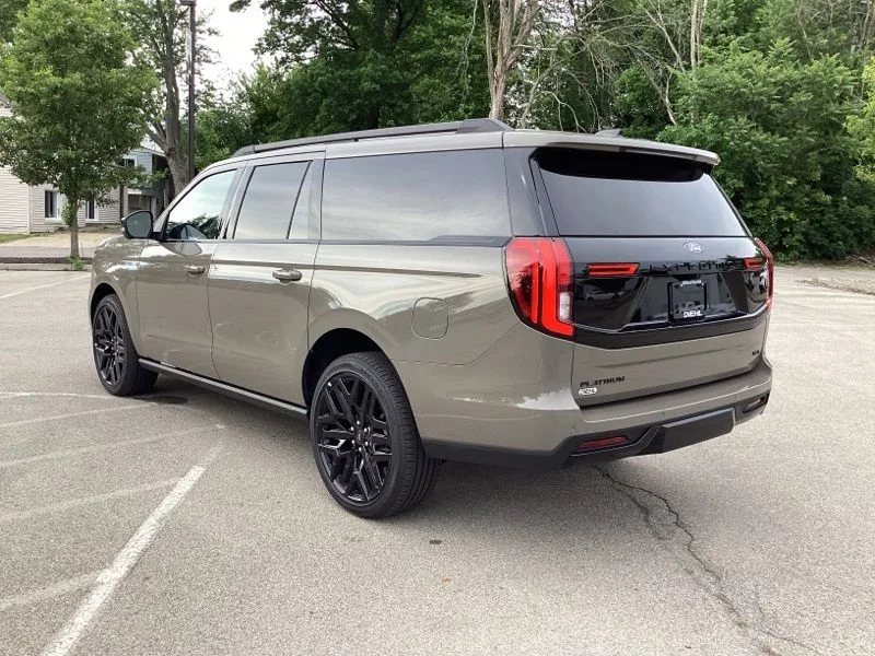 New 2026 Gray Ford Platinum image 5