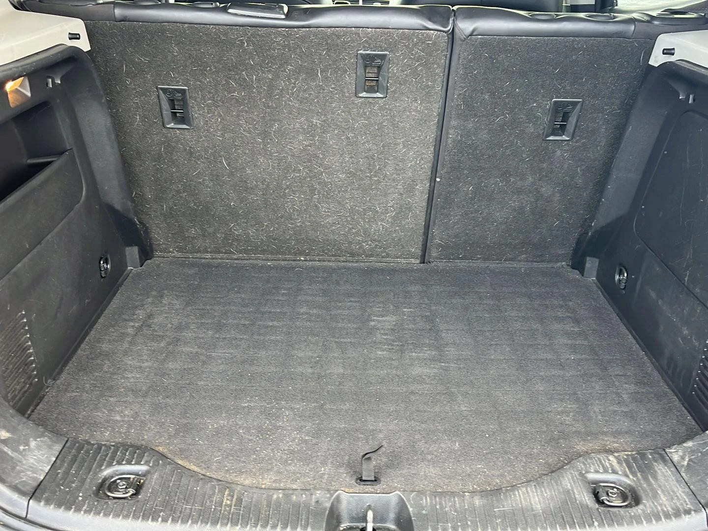 Used 2016 Includes (BT3) Dark Argent Metallic lower accent color.) Buick Leather image 27