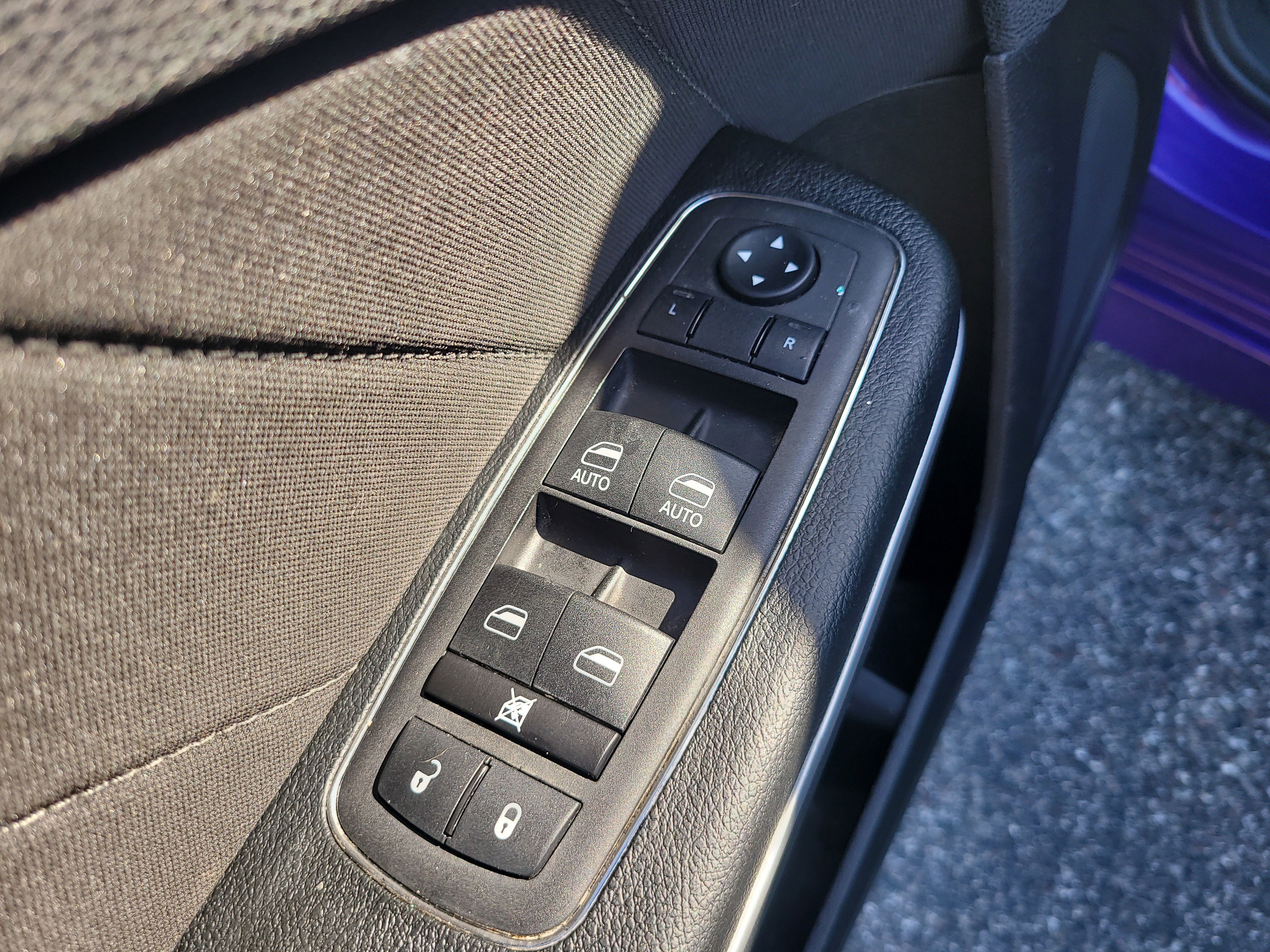 Used 2023 Plum Crazy Pearlcoat Dodge Scat Pack image 15