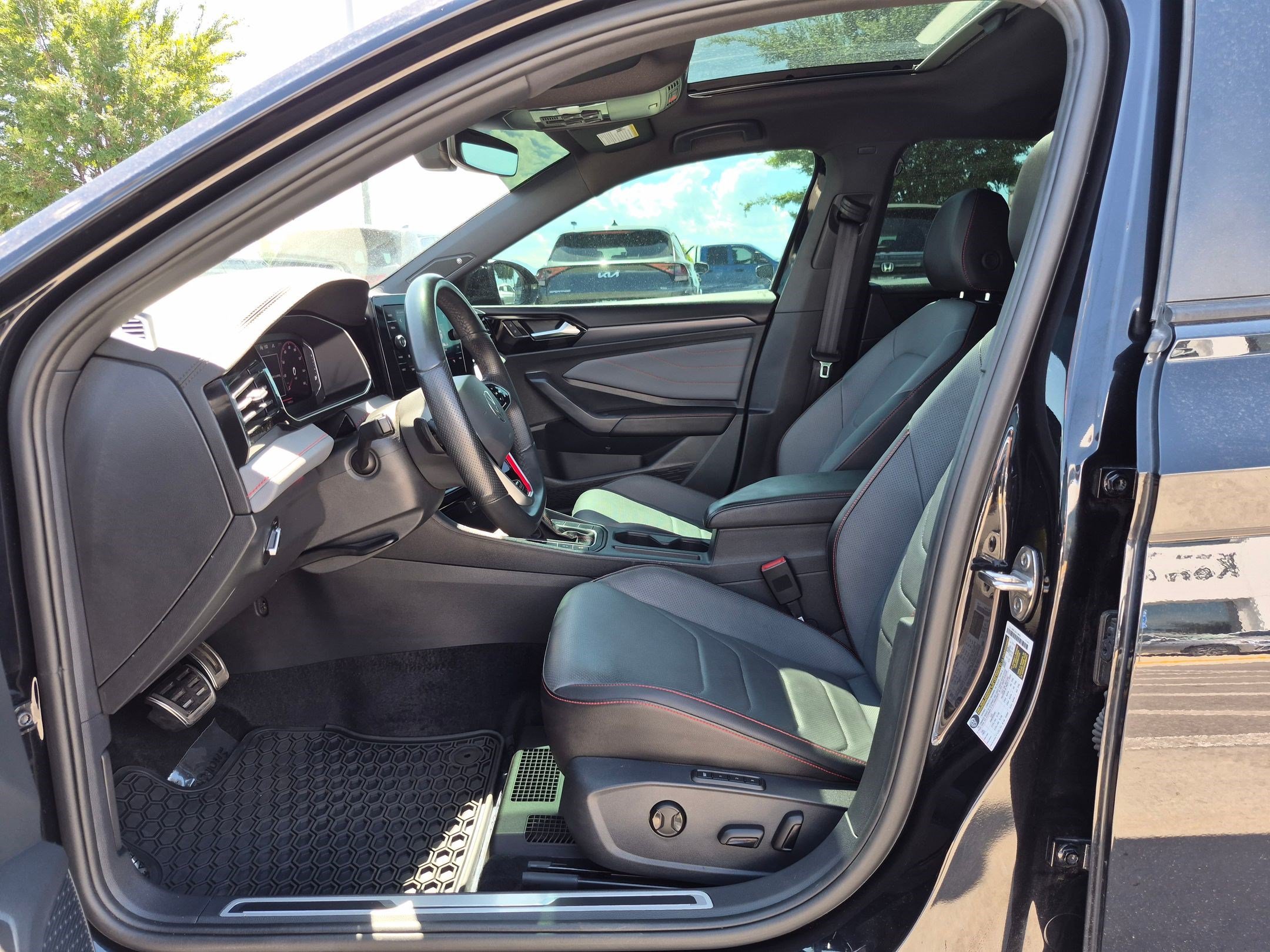 Certified Used 2025 Deep Black Volkswagen Autobahn image 16