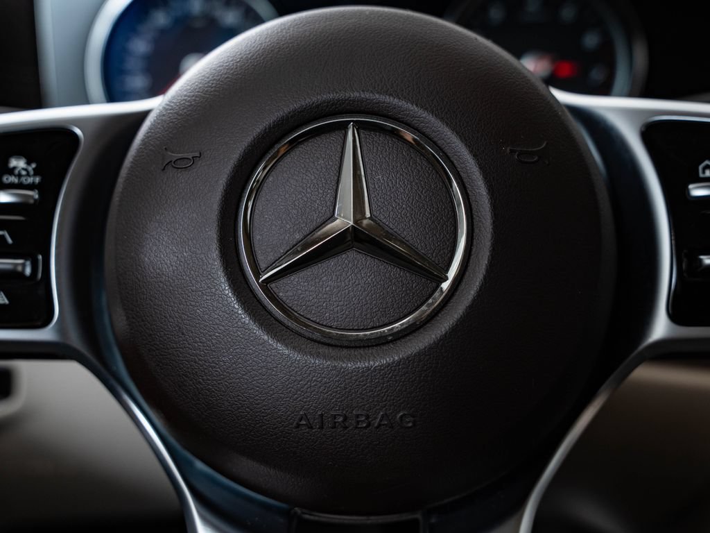 Used 2019 Iridium Silver Metallic Mercedes-Benz E 450 image 30