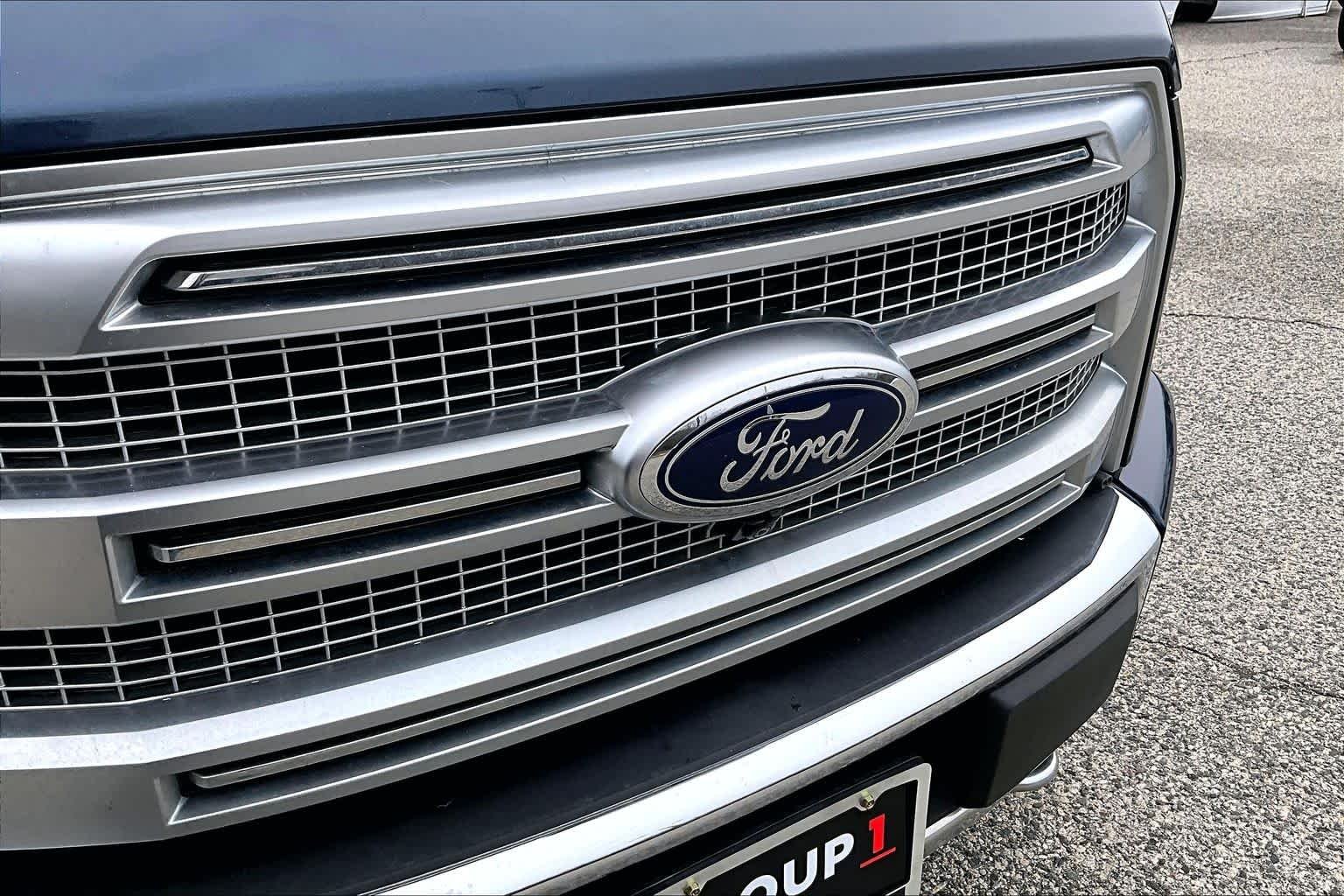 Used 2016 Blue Jeans Metallic Ford Platinum image 32