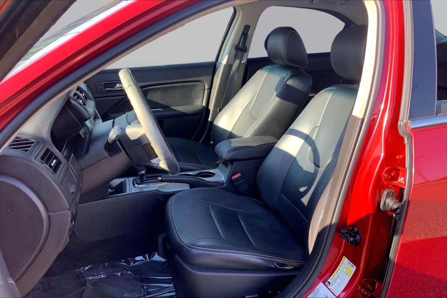 Used 2011 Red Candy Metallic Tinted Ford SEL image 7