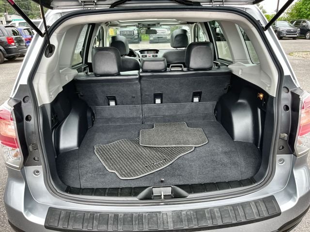 Used 2017 Silver Subaru 2.5i Touring image 22