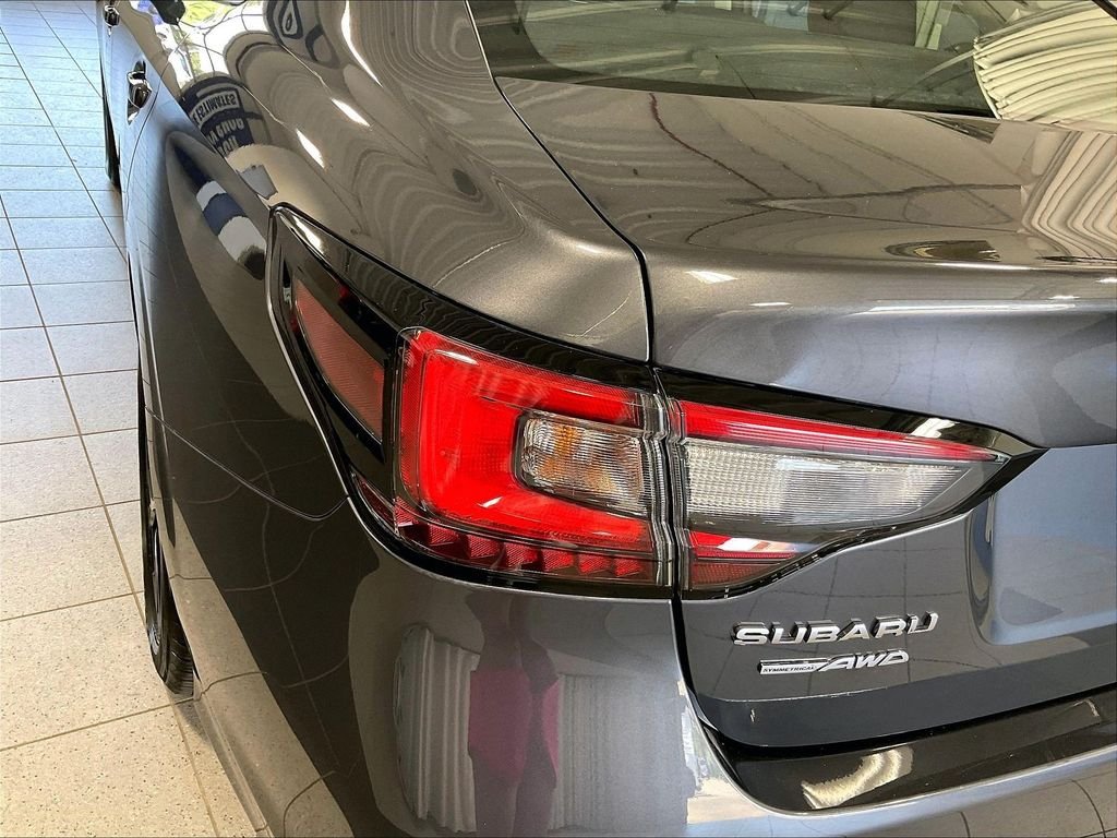 Used 2025 Magnetite Gray Metallic Subaru Premium image 33