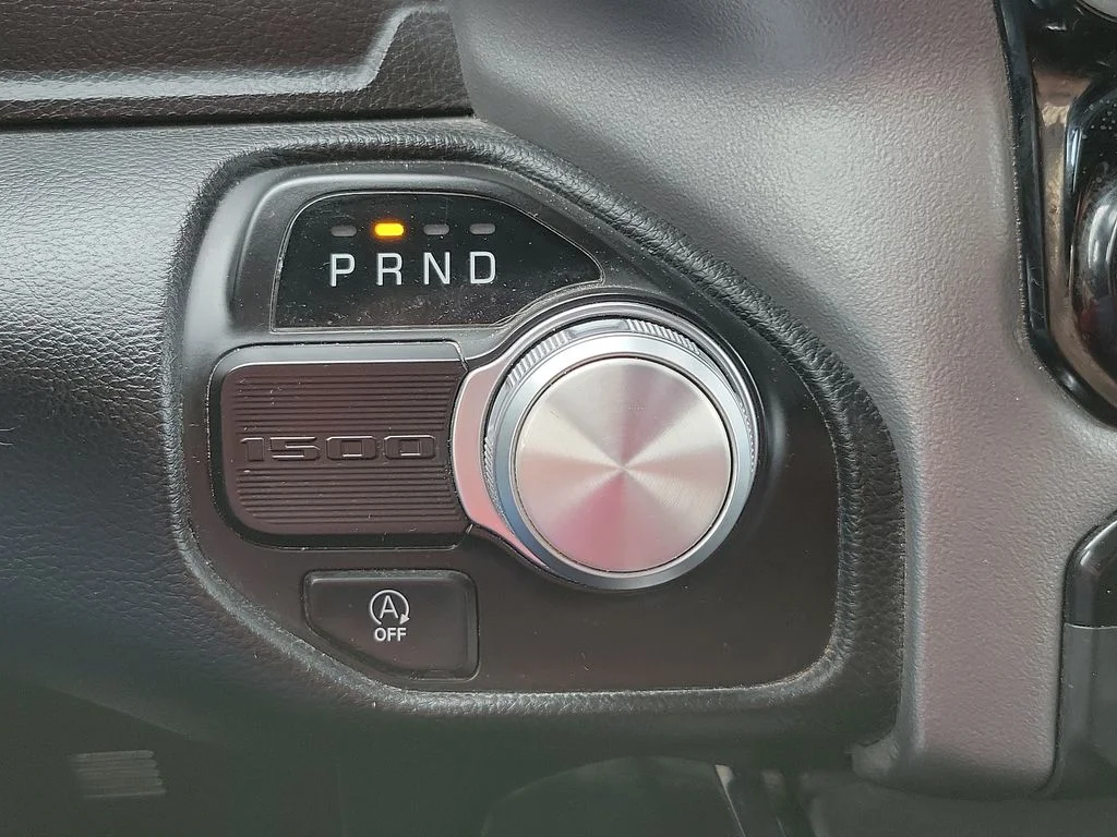 2024 RAM Ram 1500 Pickup Laramie - Photo 17