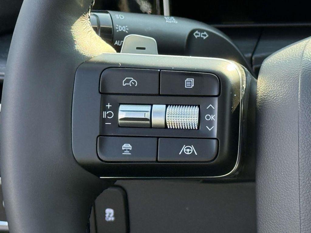 New 2026 Phantom Black Hyundai Limited AWD image 25