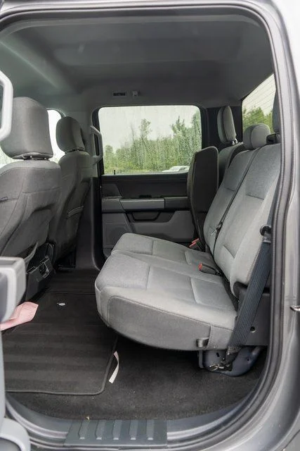 Used 2025  Ford XLT image 9