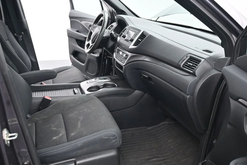Used 2019 Gray Honda Sport image 17