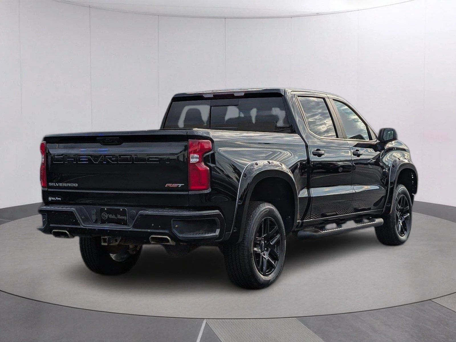 Used 2024 Black Chevrolet RST image 7