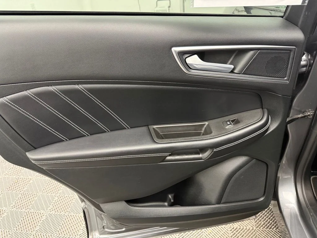 Used 2022 Gray Ford ST image 34