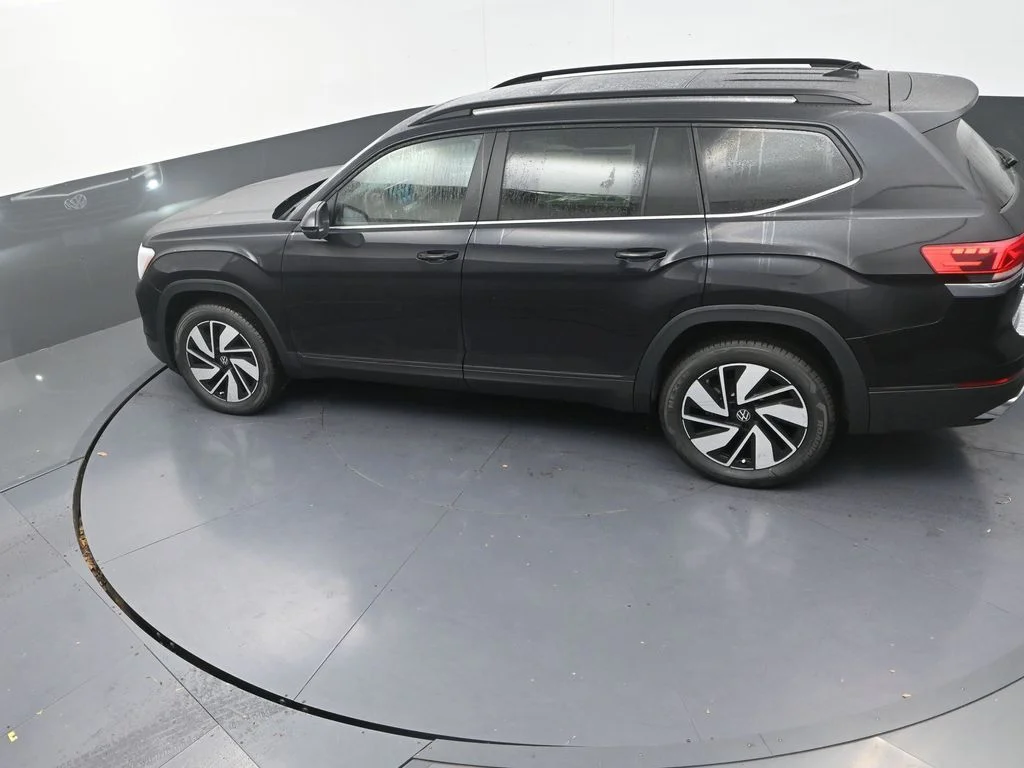 2026 Volkswagen Atlas SE w/Tech - Photo 14