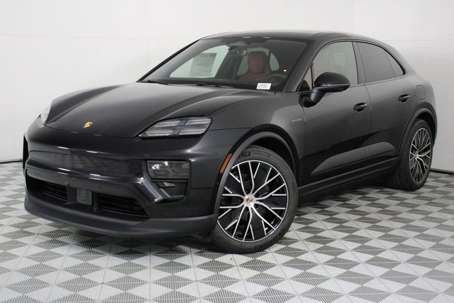 2026 Porsche Macan Electric 