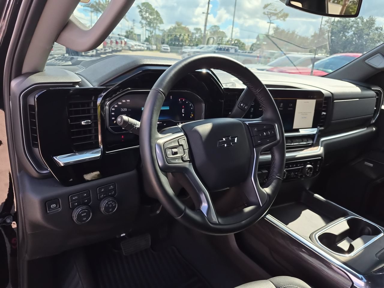 Used 2025 Black Chevrolet LTZ image 10