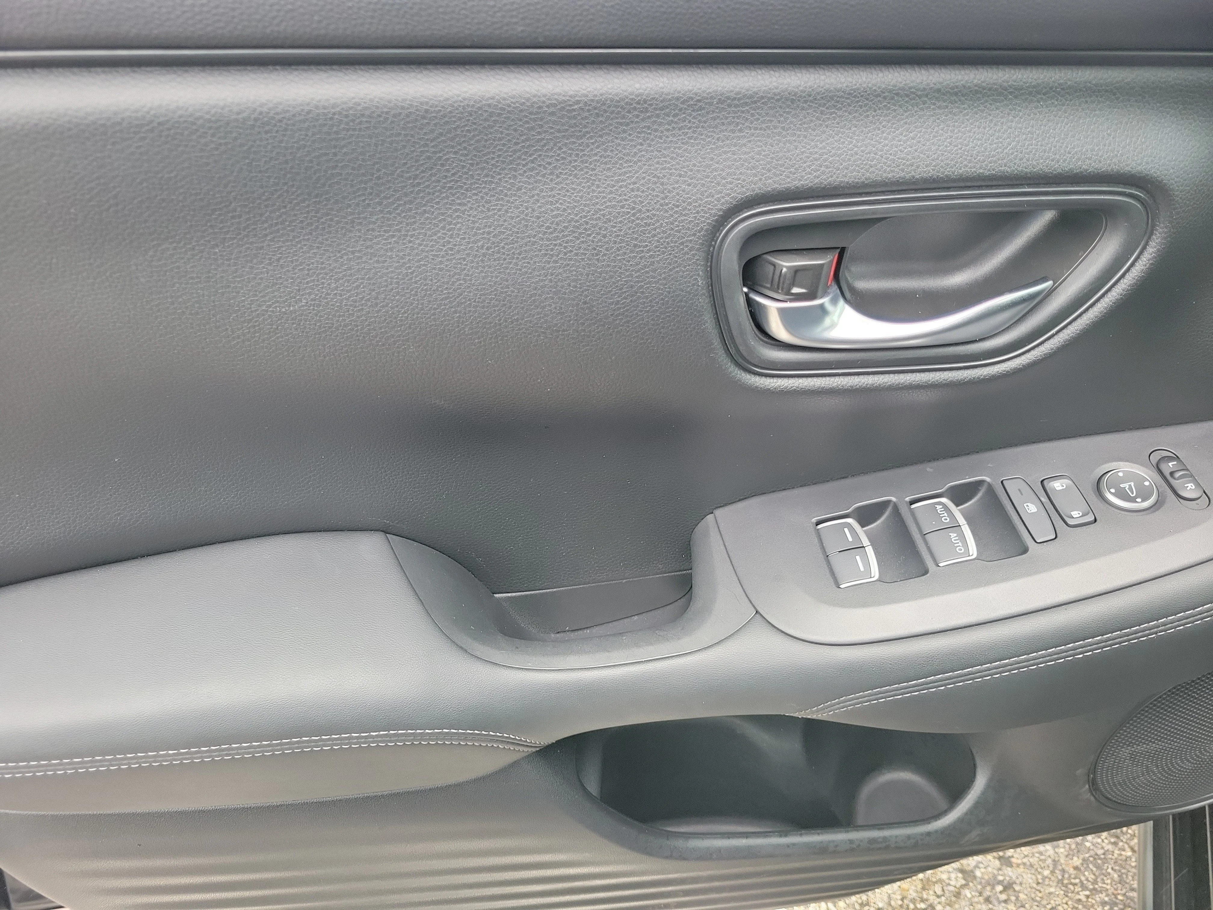2024 Honda HR-V EX-L - Photo 17