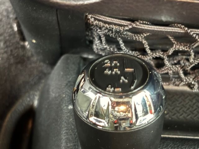 Used 2016 Gray Jeep Unlimited Sahara image 30