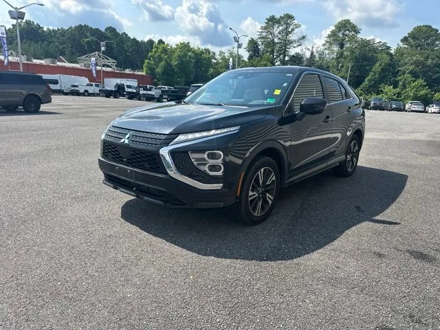 2024 Mitsubishi Eclipse Cross SEL S-AWC's photo