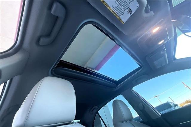 Certified Used 2022 SUPERSONIC RED Toyota  image 14