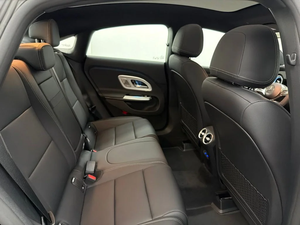 New 2027 Black Mercedes-Benz  image 29