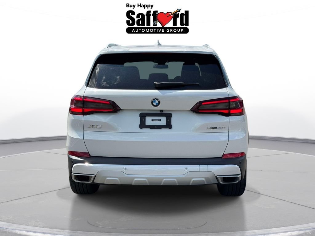 Used 2023 White BMW xDrive40i image 7