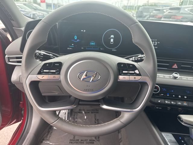 Used 2023 Red Hyundai SEL image 16