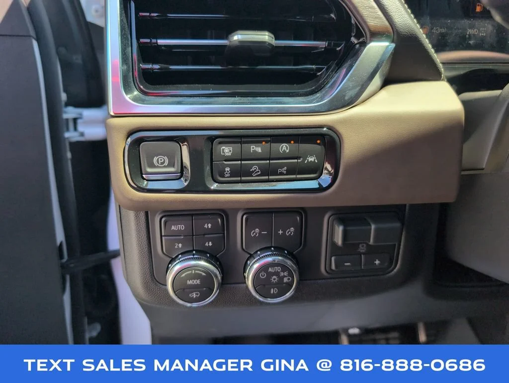 New 2026 Glacier White Tricoat GMC Denali Ultimate image 21