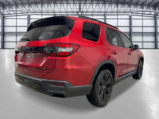 New 2026 Radiant Red Metallic II Honda AWD Black Edition image 5
