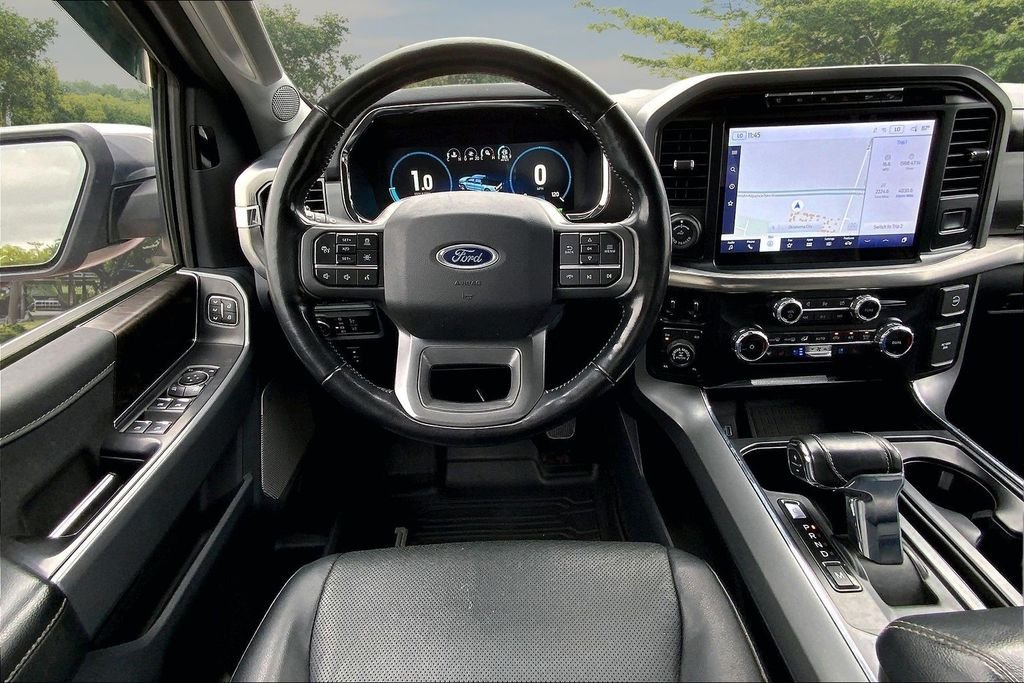Used 2022 Gray Ford Lariat image 9