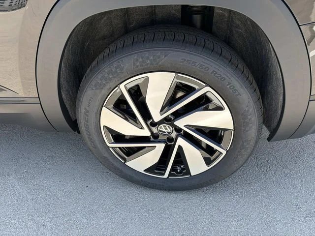2026 Volkswagen Atlas SE w/Tech - Photo 6