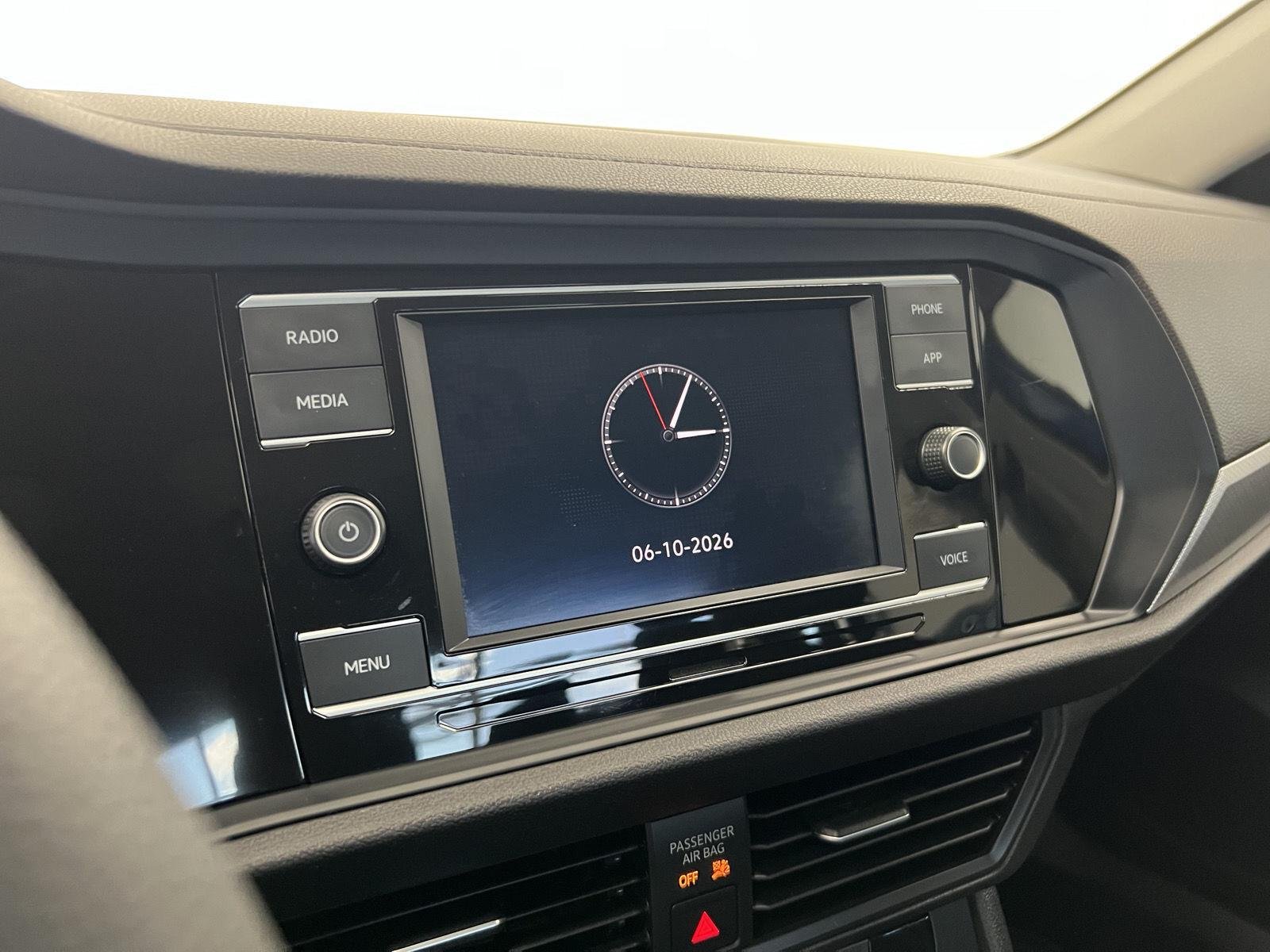 2022 Volkswagen Jetta S - Photo 16