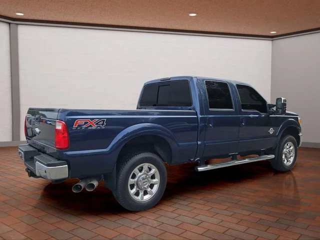 Used 2015 Blue Ford Lariat image 3