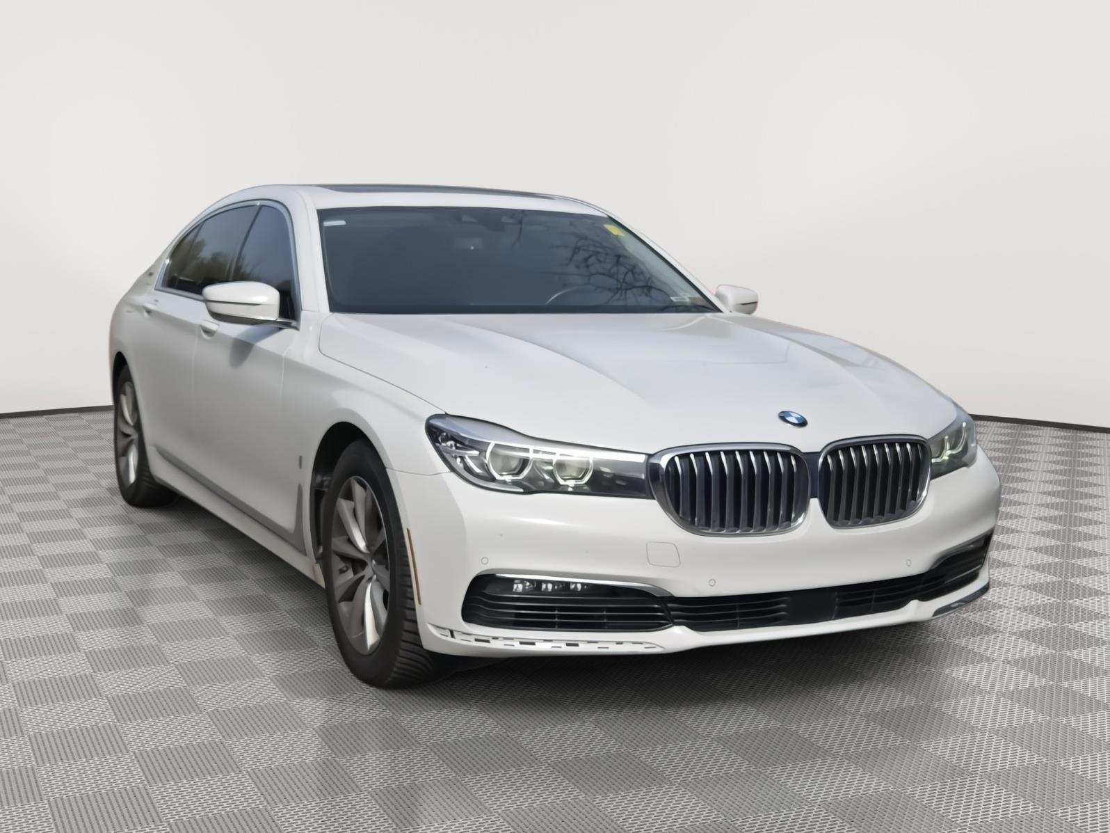 2018 BMW 7 Series 740e