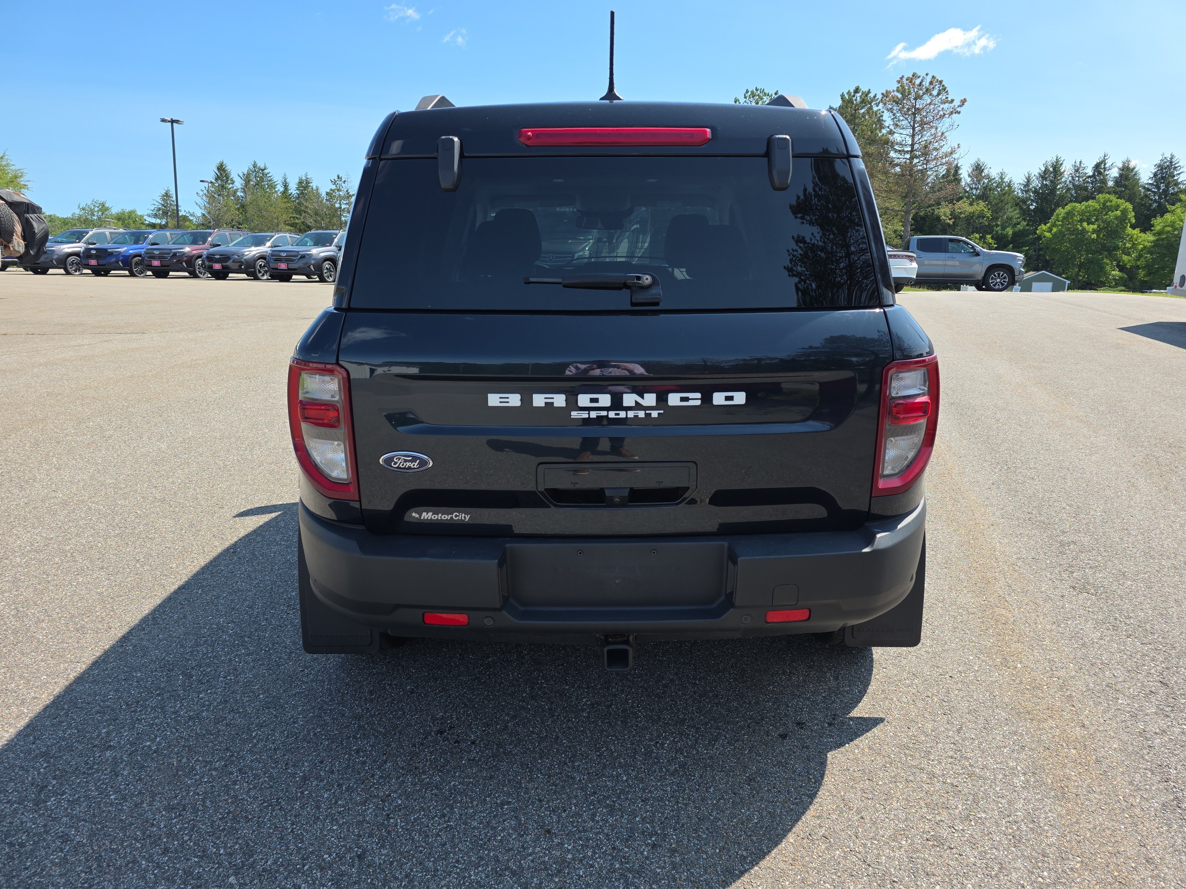 Used 2023 Alto Blue Metallic Tinted Clearcoat Ford Outer Banks image 4