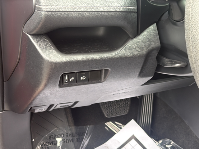Used 2023 Red Toyota XLE image 28