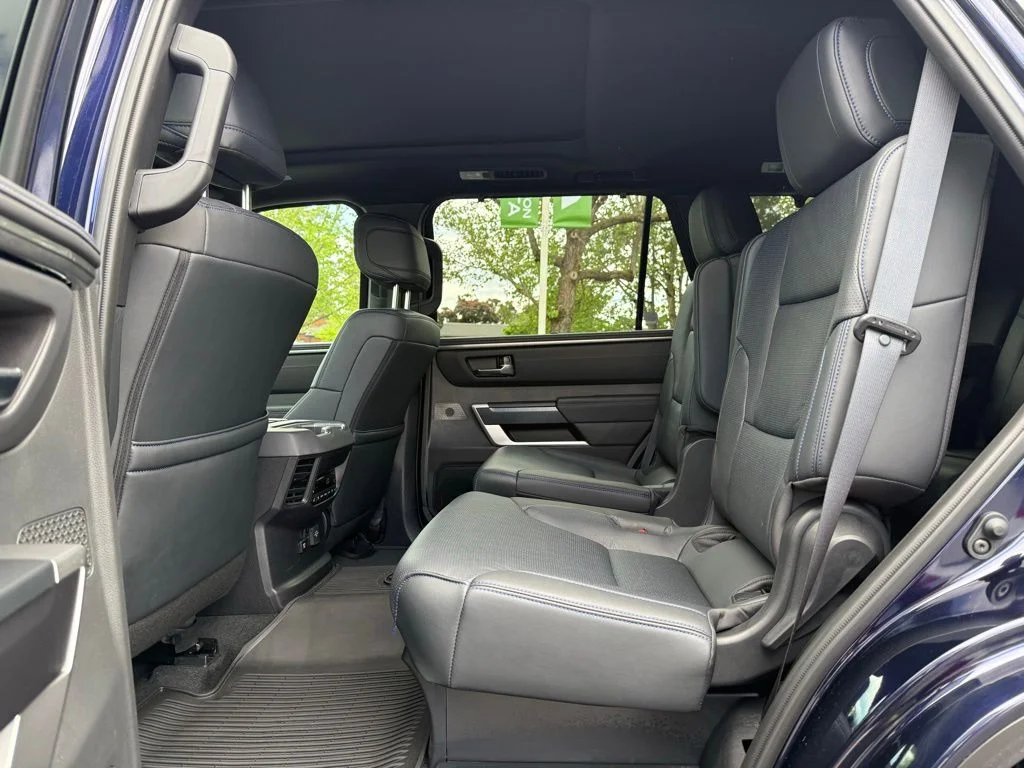 Certified Used 2025  Toyota Platinum image 16