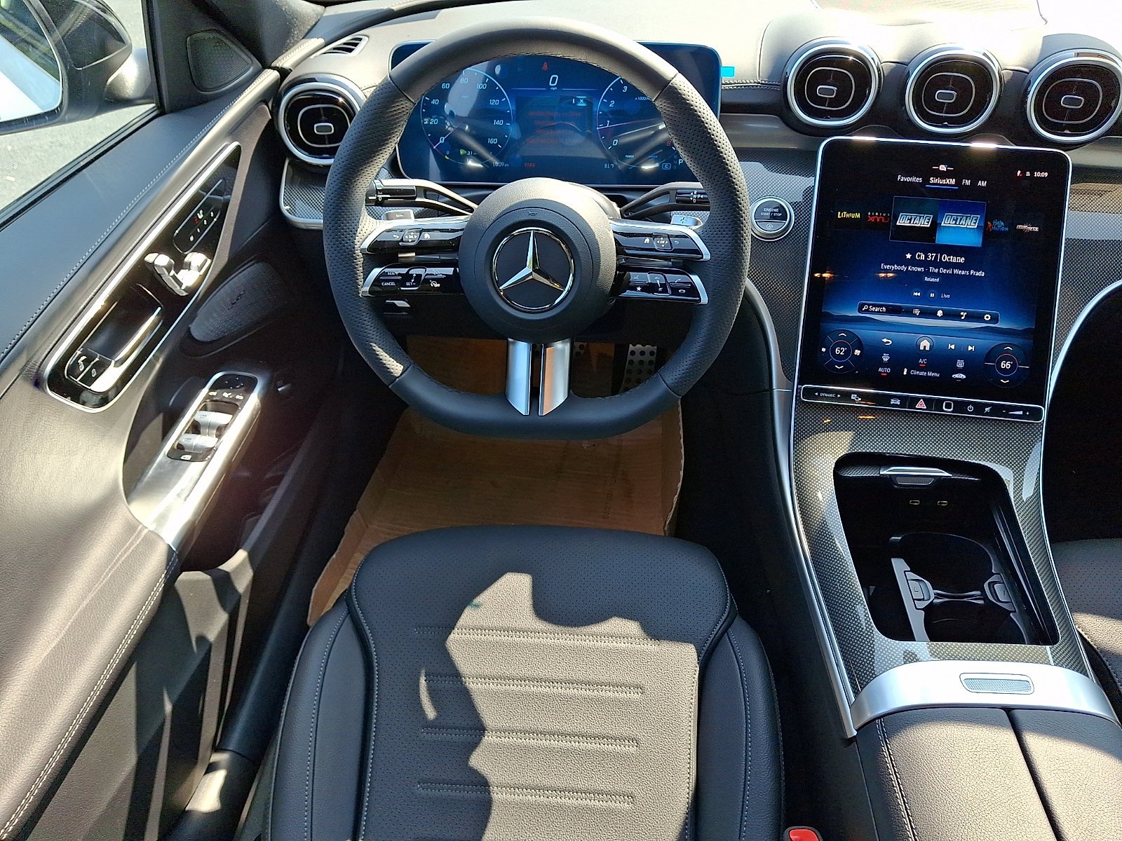 New 2026 Polar White Mercedes-Benz C 300 image 32