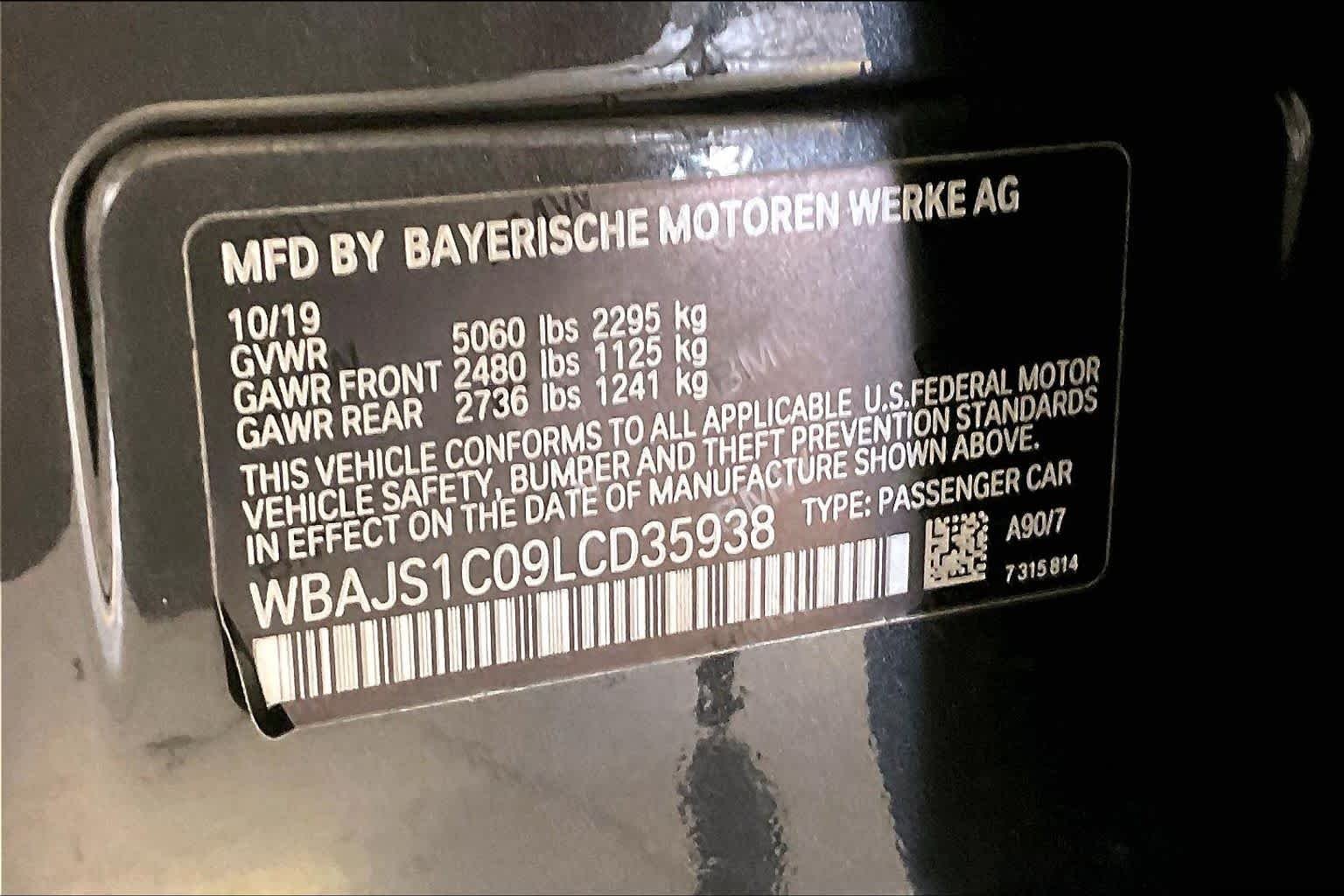 Used 2020 Dark Graphite Metallic BMW 540i image 31