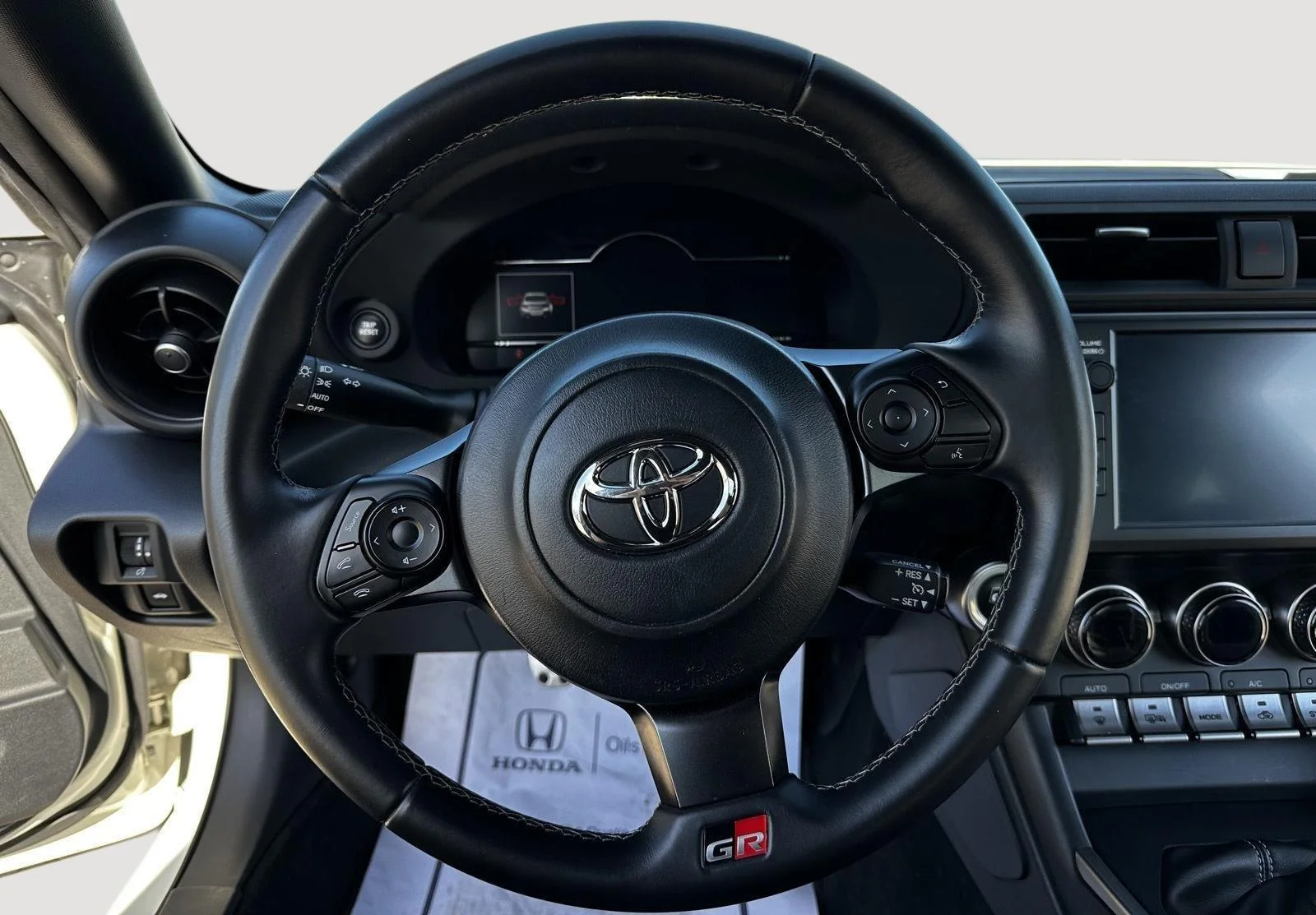 Used 2023 Halo Toyota Premium image 14