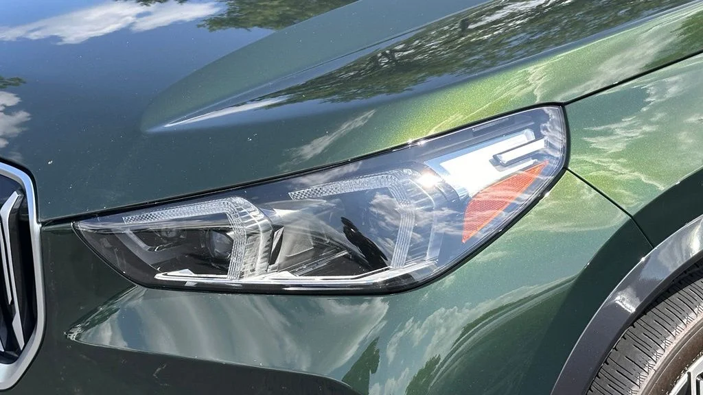 Used 2025 San Remo Green Metallic BMW xDrive28i image 12