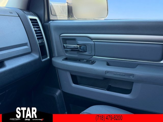 Certified Used 2016 Bright White Clearcoat Ram Outdoorsman image 30