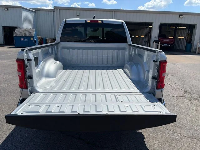 New 2027 Silver Zynith Exterior Paint RAM Laramie image 23