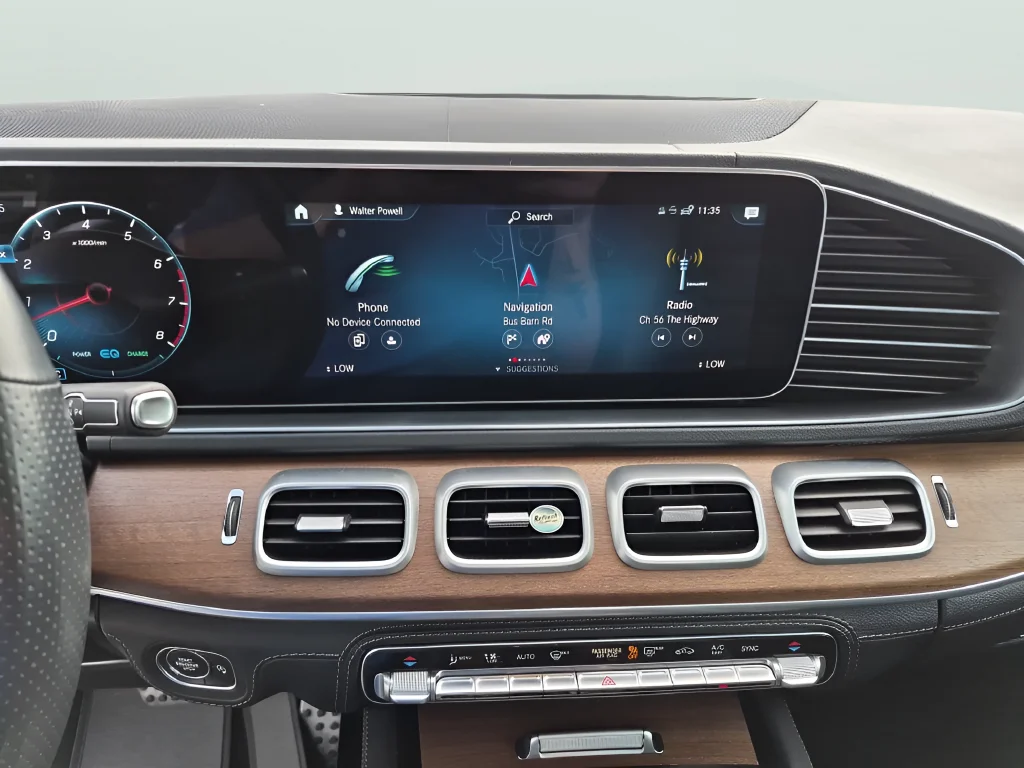 Used 2021  Mercedes-Benz GLS 580 image 22