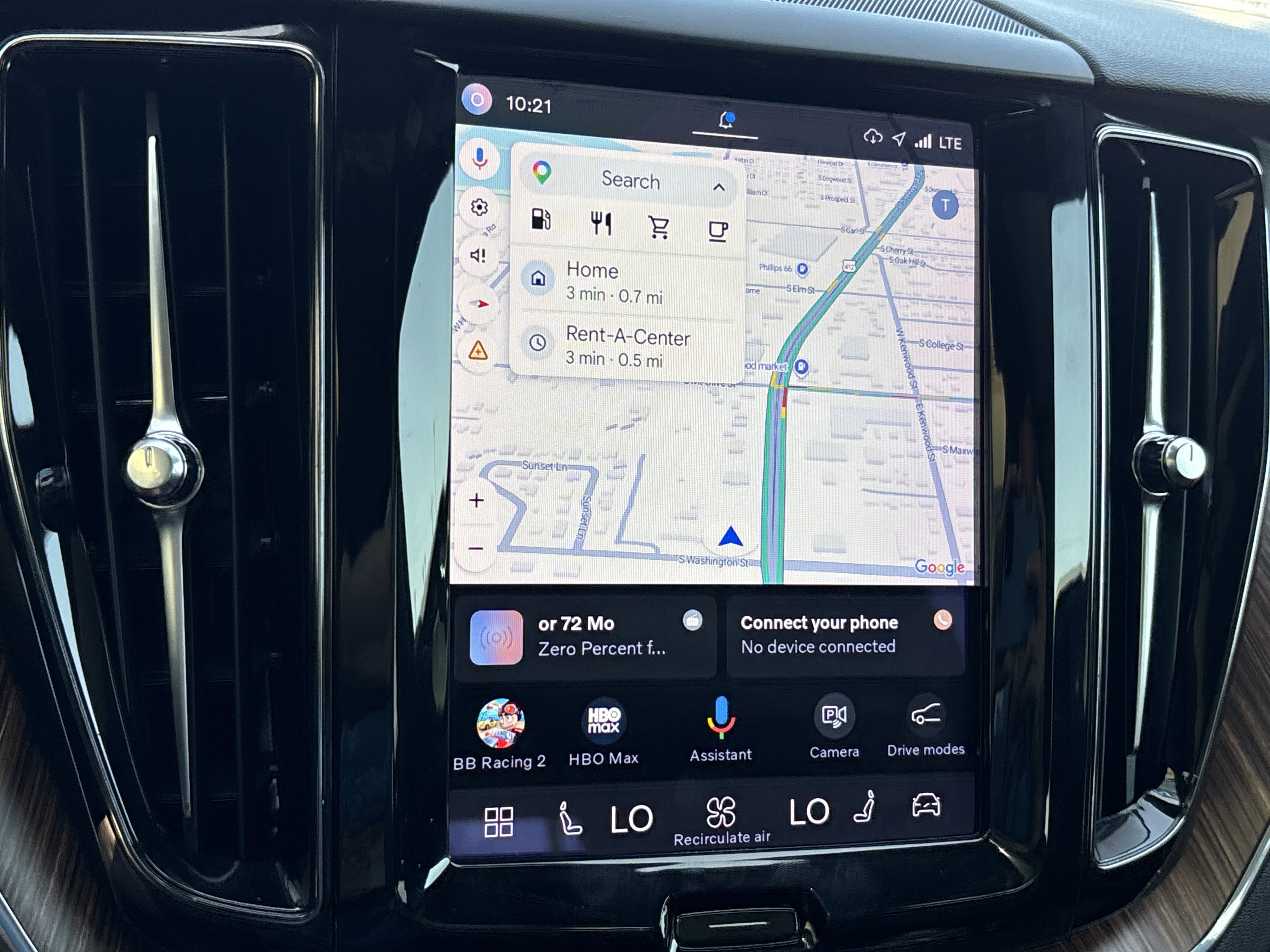 Used 2022 Onyx Black Metallic Volvo Momentum image 29