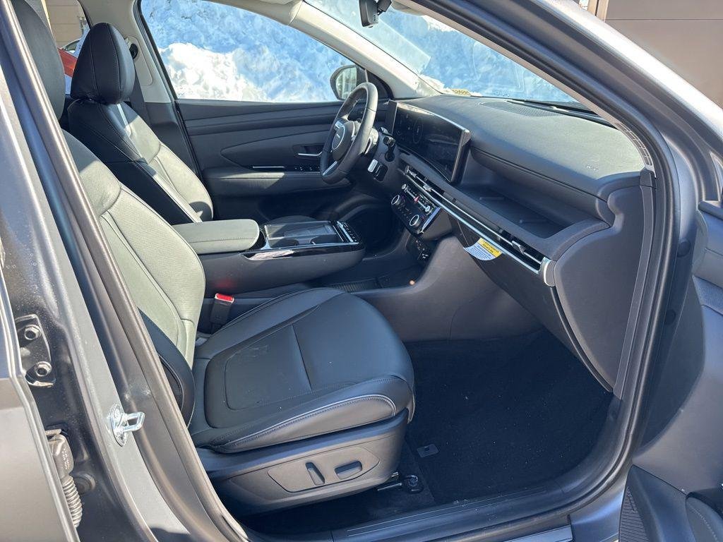2026 Hyundai Tucson Limited - Photo 32