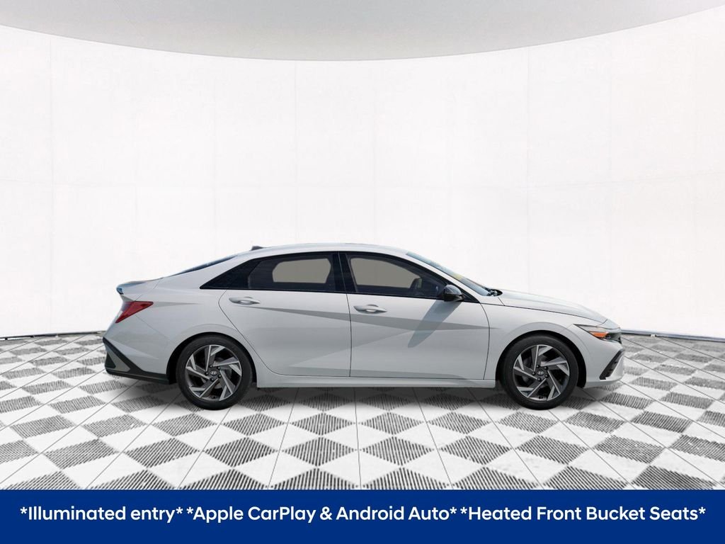 Certified Used 2026 White Hyundai SEL Sport image 9